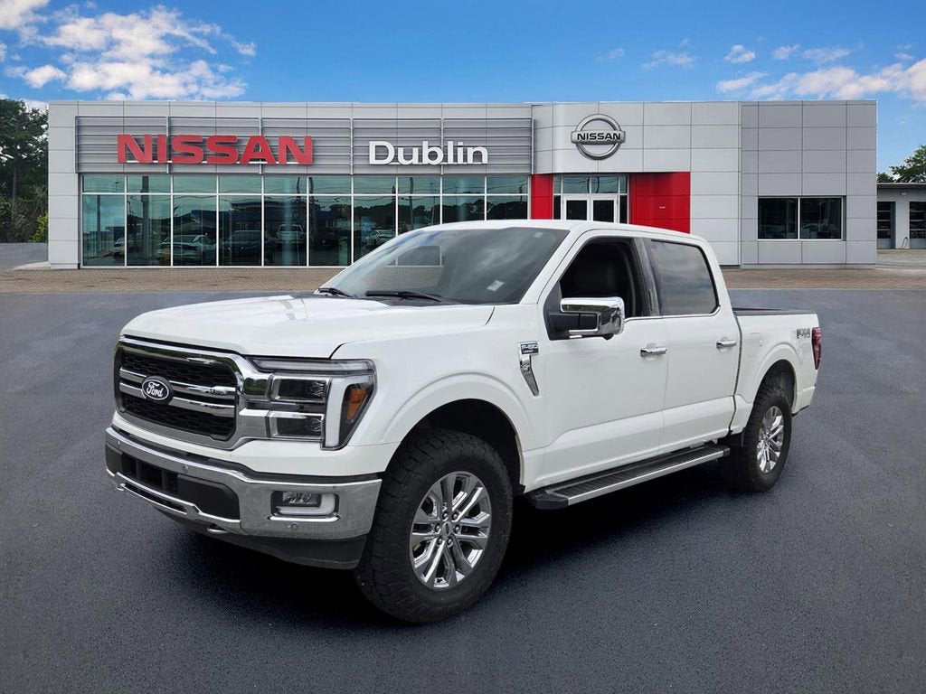 2024 Ford F-150 LARIAT in White — front three-quarter view