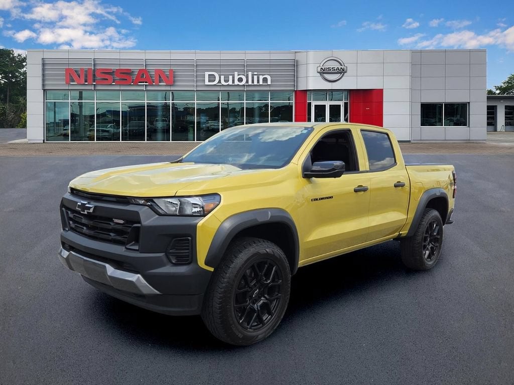 2023 Chevrolet Colorado Trail Boss in Nitro Yellow Metallic — front three-quarter view