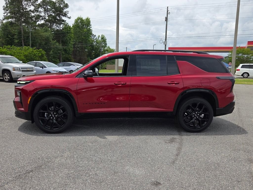 2026 Chevrolet Traverse — side profile view