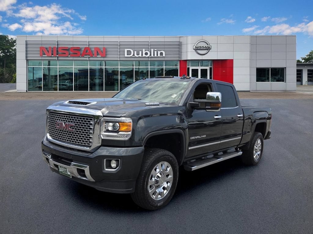 2017 GMC Sierra 2500 HD Denali in Dark Slate Metallic — front three-quarter view