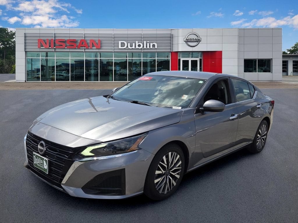 2023 Nissan Altima SV FWD in Gray — front three-quarter view