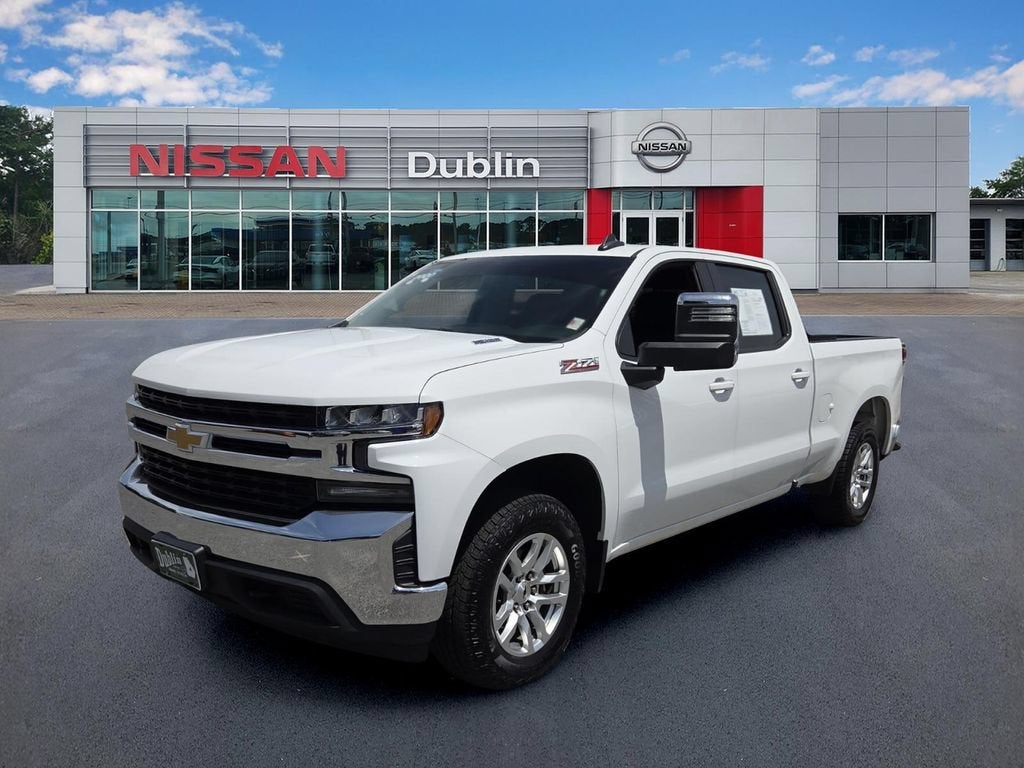 2020 Chevrolet Silverado 1500 LT in Summit White — front three-quarter view