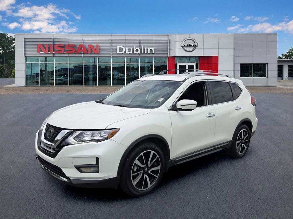 2020 Nissan Rogue SL FWD in White — front three-quarter view